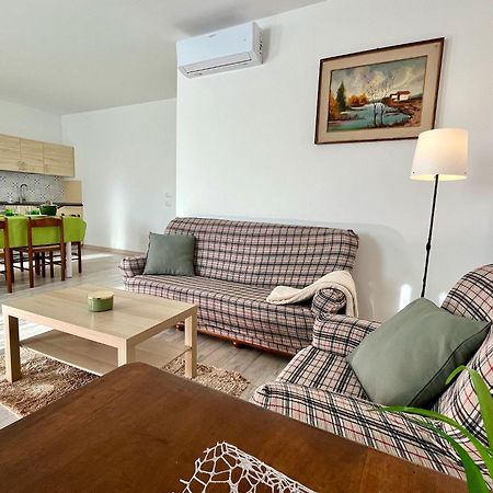 Agriturismo I 9 Filari ลิเมนา ภายนอก รูปภาพ